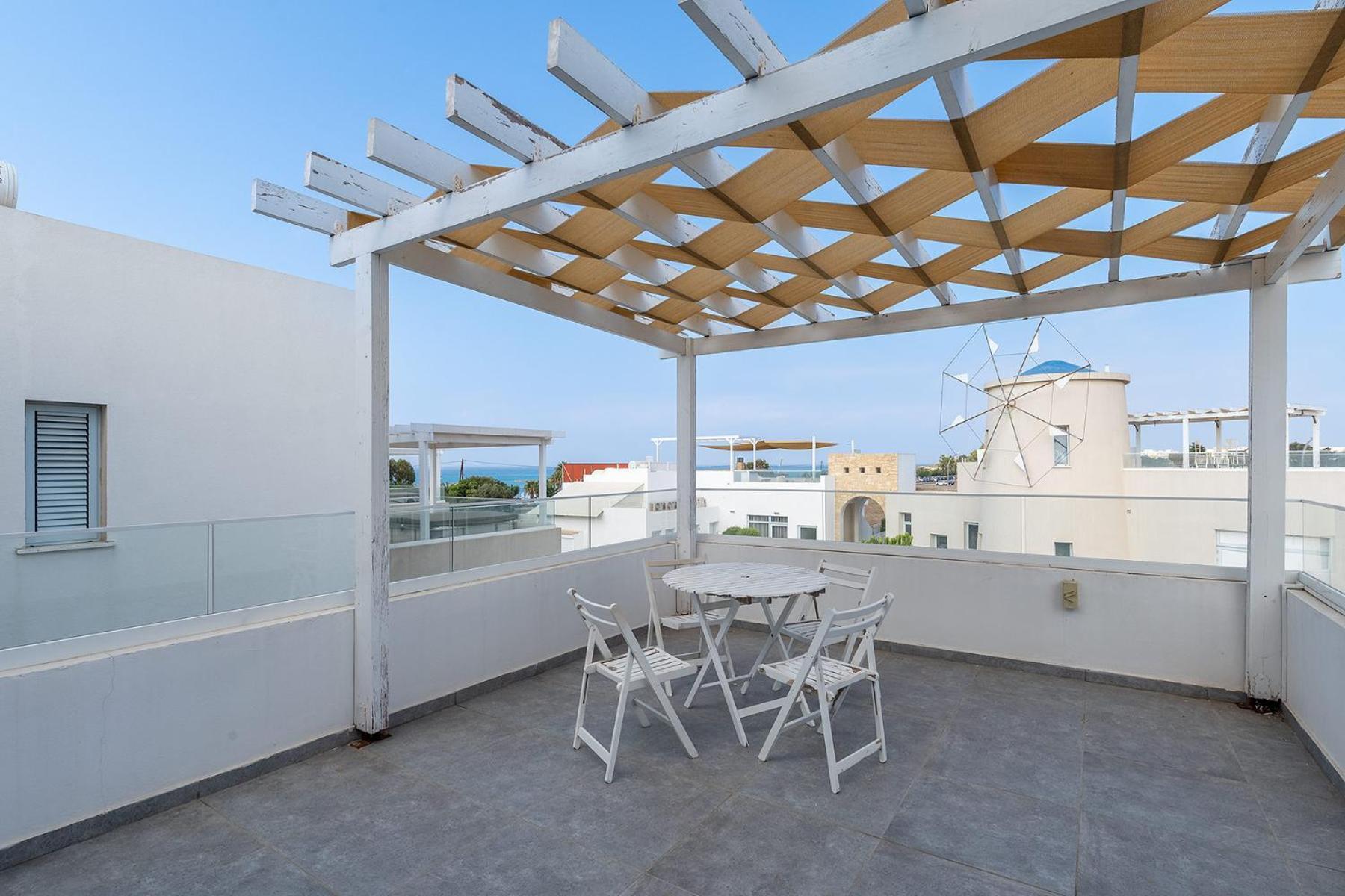Blue Diamond Beach Villas Paphos Buitenkant foto