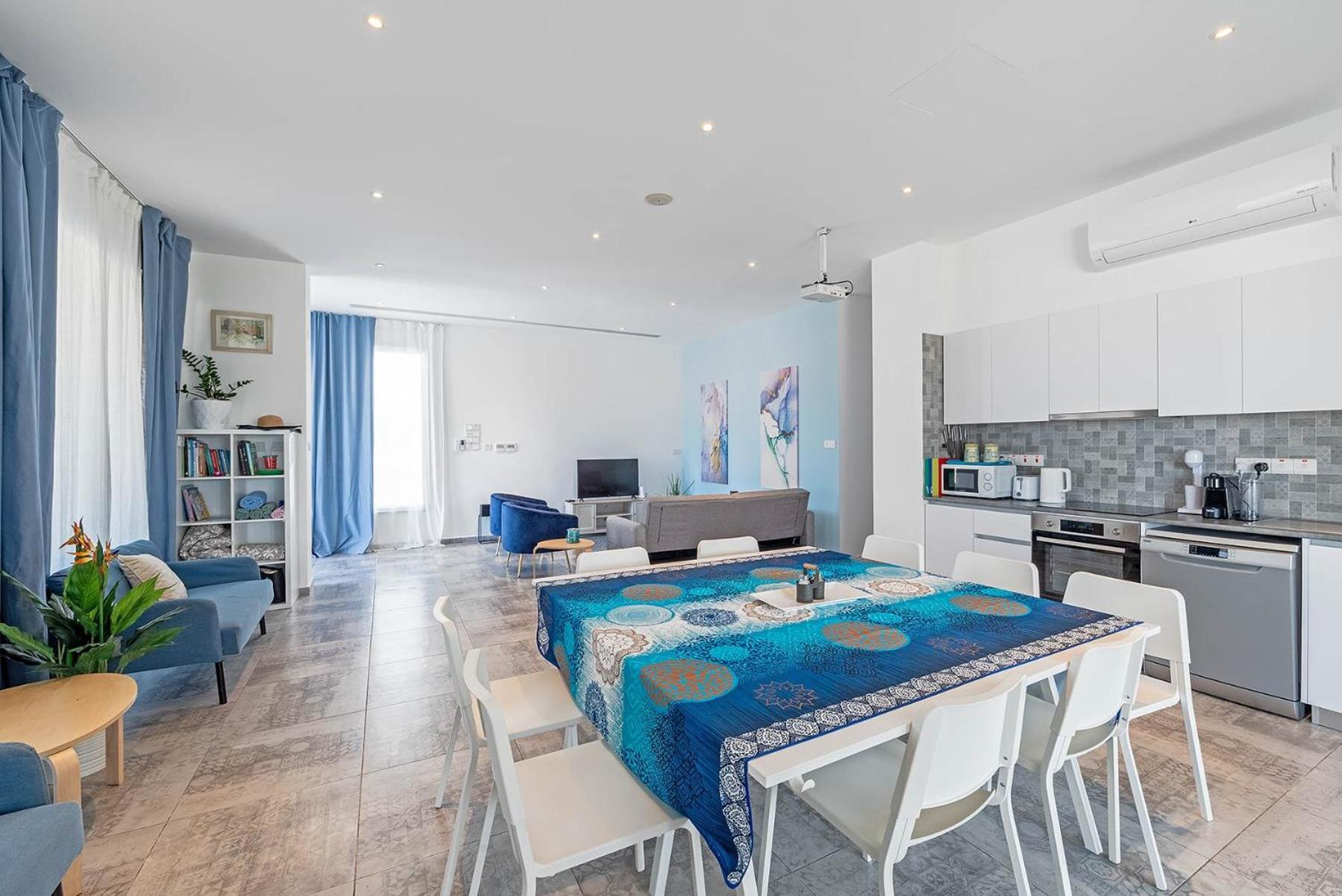 Blue Diamond Beach Villas Paphos Buitenkant foto
