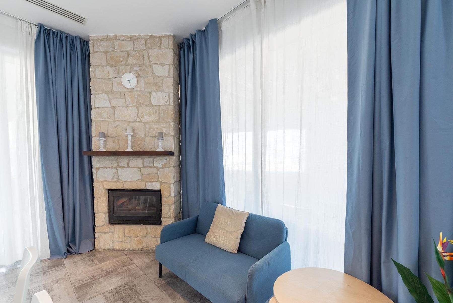 Blue Diamond Beach Villas Paphos Buitenkant foto