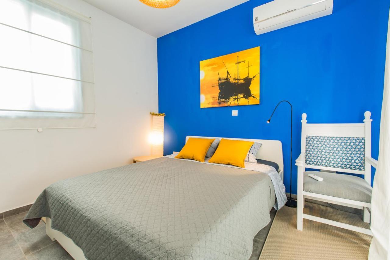 Blue Diamond Beach Villas Paphos Buitenkant foto